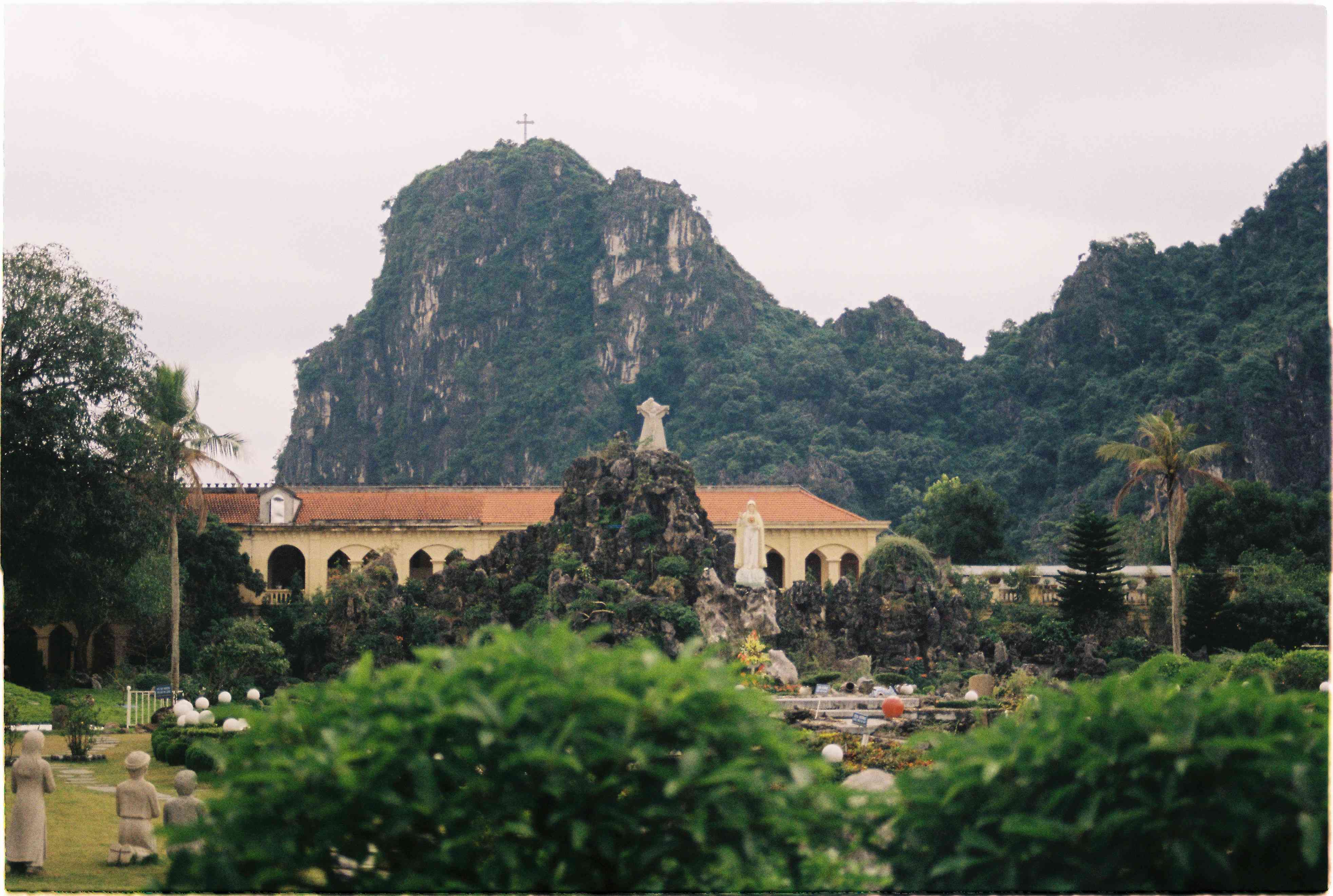 Đan viện Châu Sơn - Ninh Bình