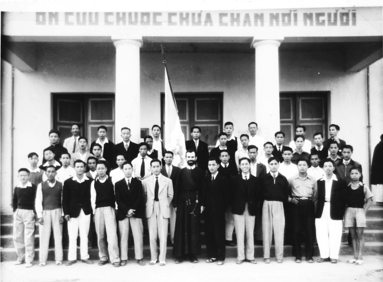 Liên minh thánh tâm giai đoạn 1945-19501.JPG