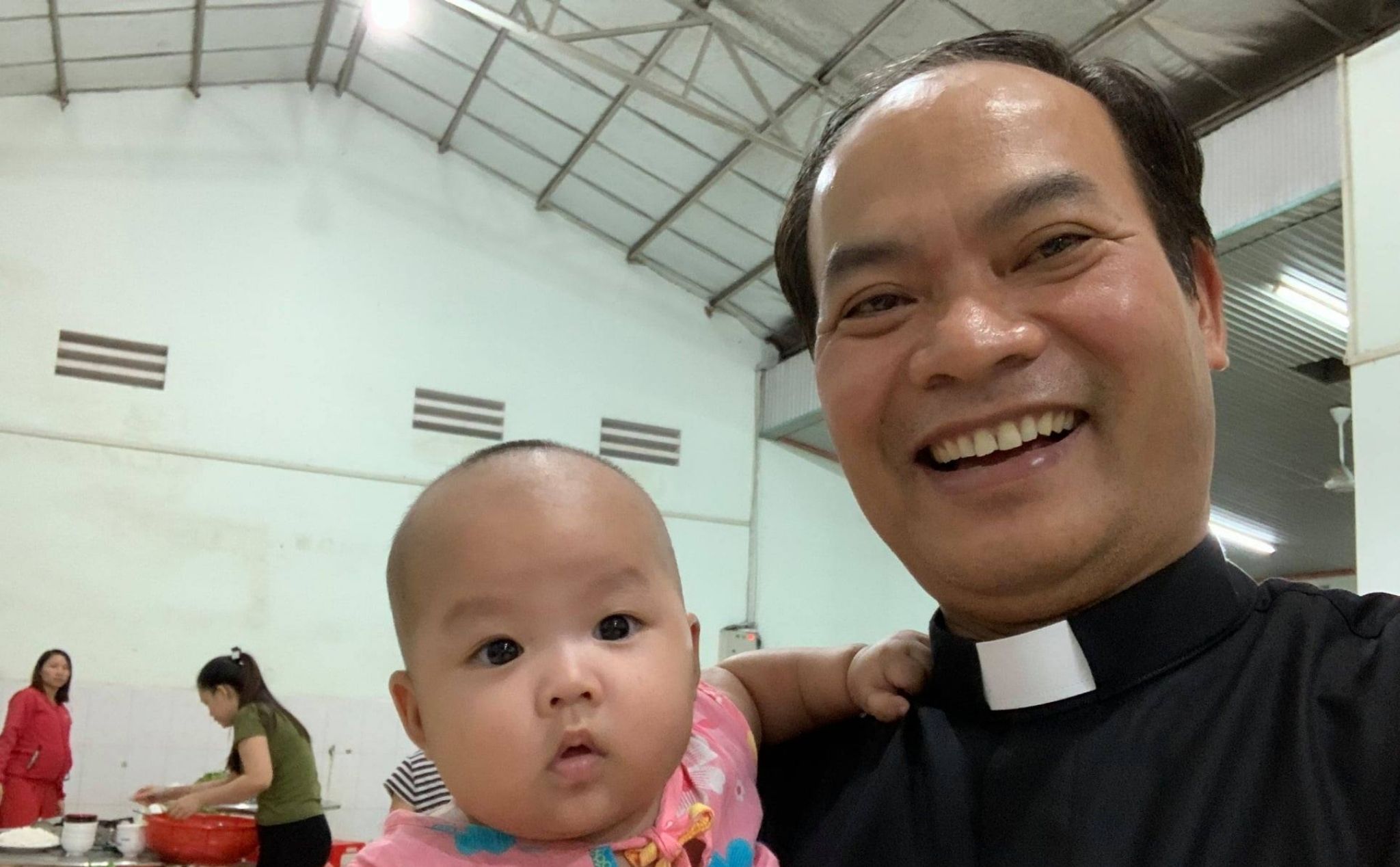 phailamgi_“Đừng cho tay trái biết việc tay phải làm”_1.jpg