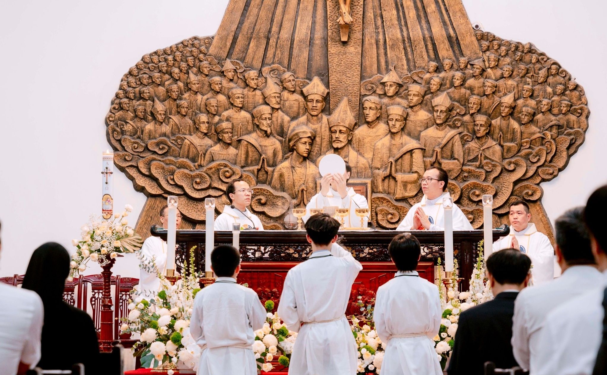 phailamgi_“Tin đạo, không tin người có đạo” Vì sao đến nỗi_cv2.jpg