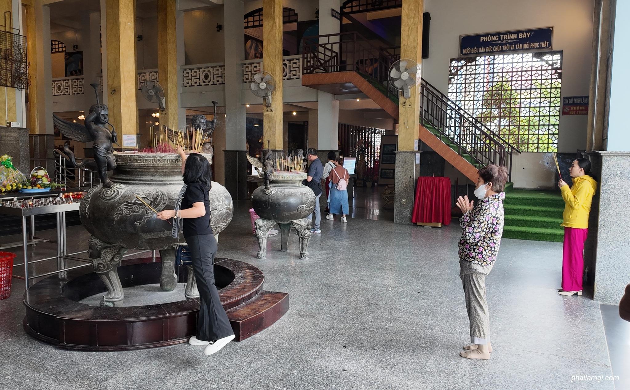phailamgi_Cha Phanxicô Xaviê Trương Bửu Diệp và việc loan báo Tin Mừng tại Việt Nam hôm nay_2.jpg