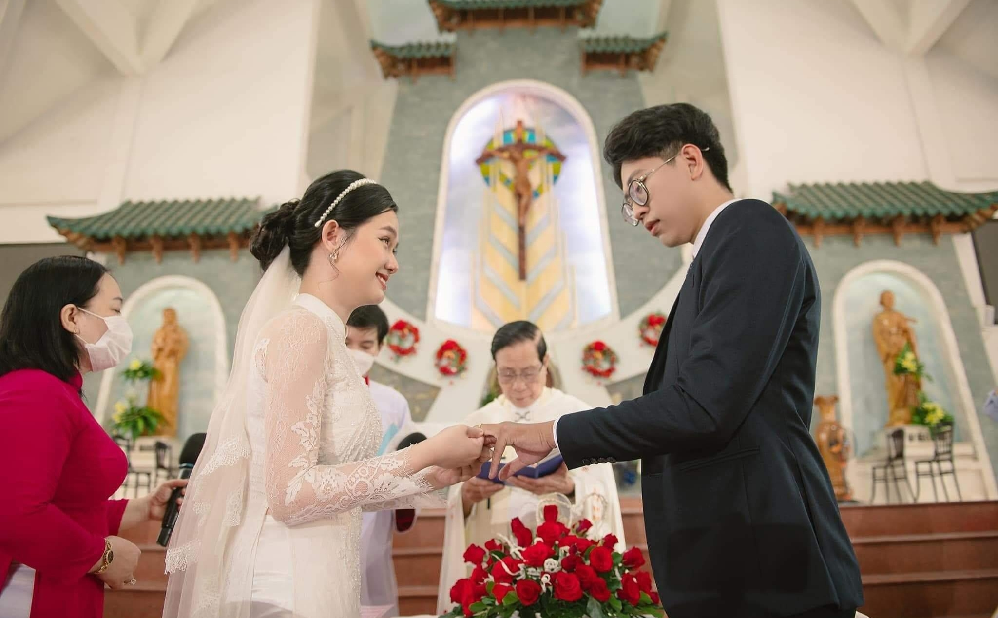 phailamgi_Đi đám cưới người Công Giáo không cử hành phép đạo có tội không Tội thế nào_cv1.jpg