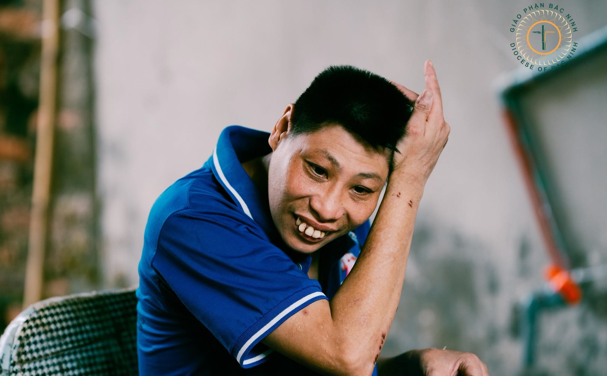 phailamgi_Đừng đẩy chúng tôi ra đường_2.jpg
