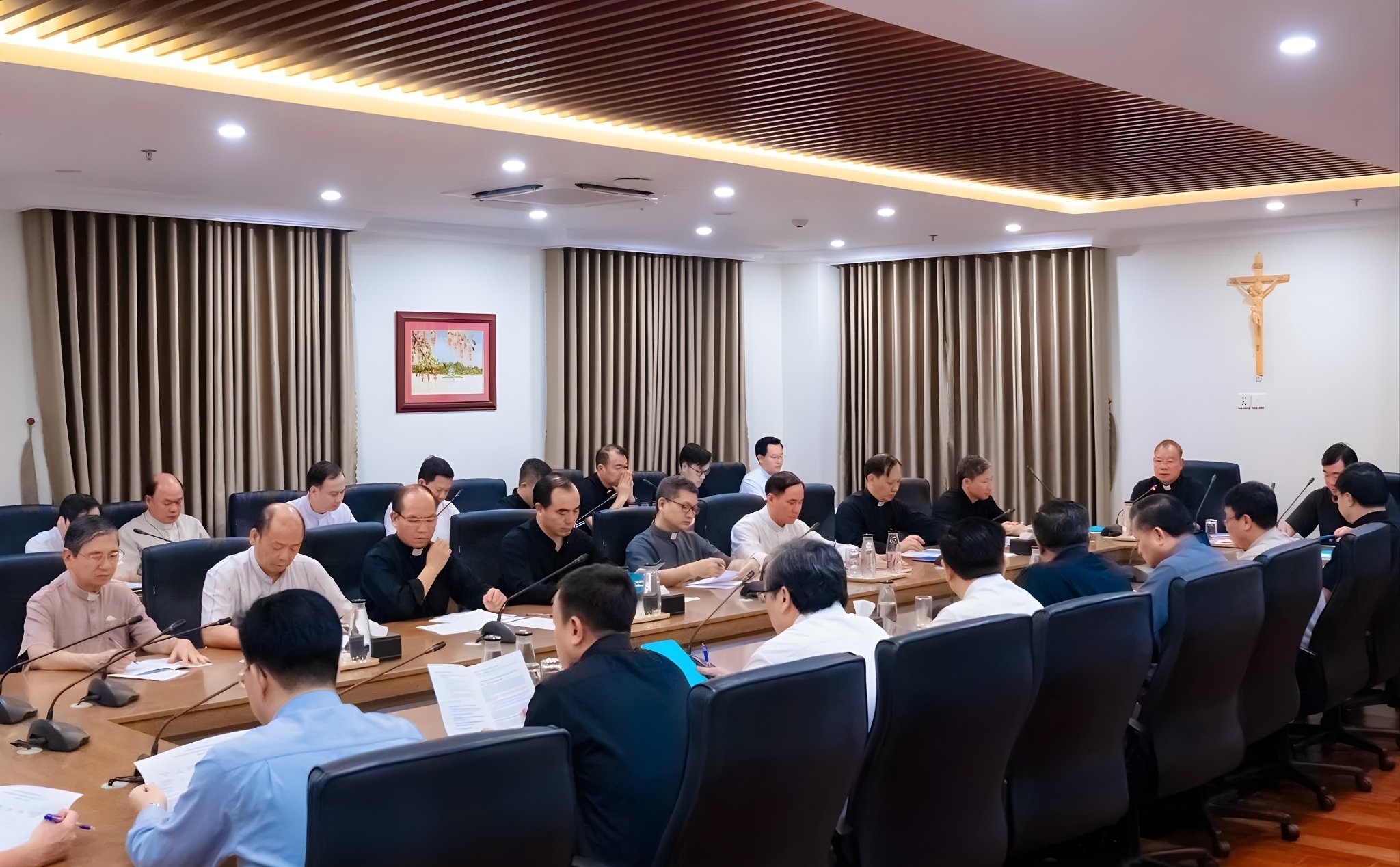phailamgi_Hội đồng Linh mục TGP Hà Nội bàn lập ban tài chính giáo xứ_cv1.jpg