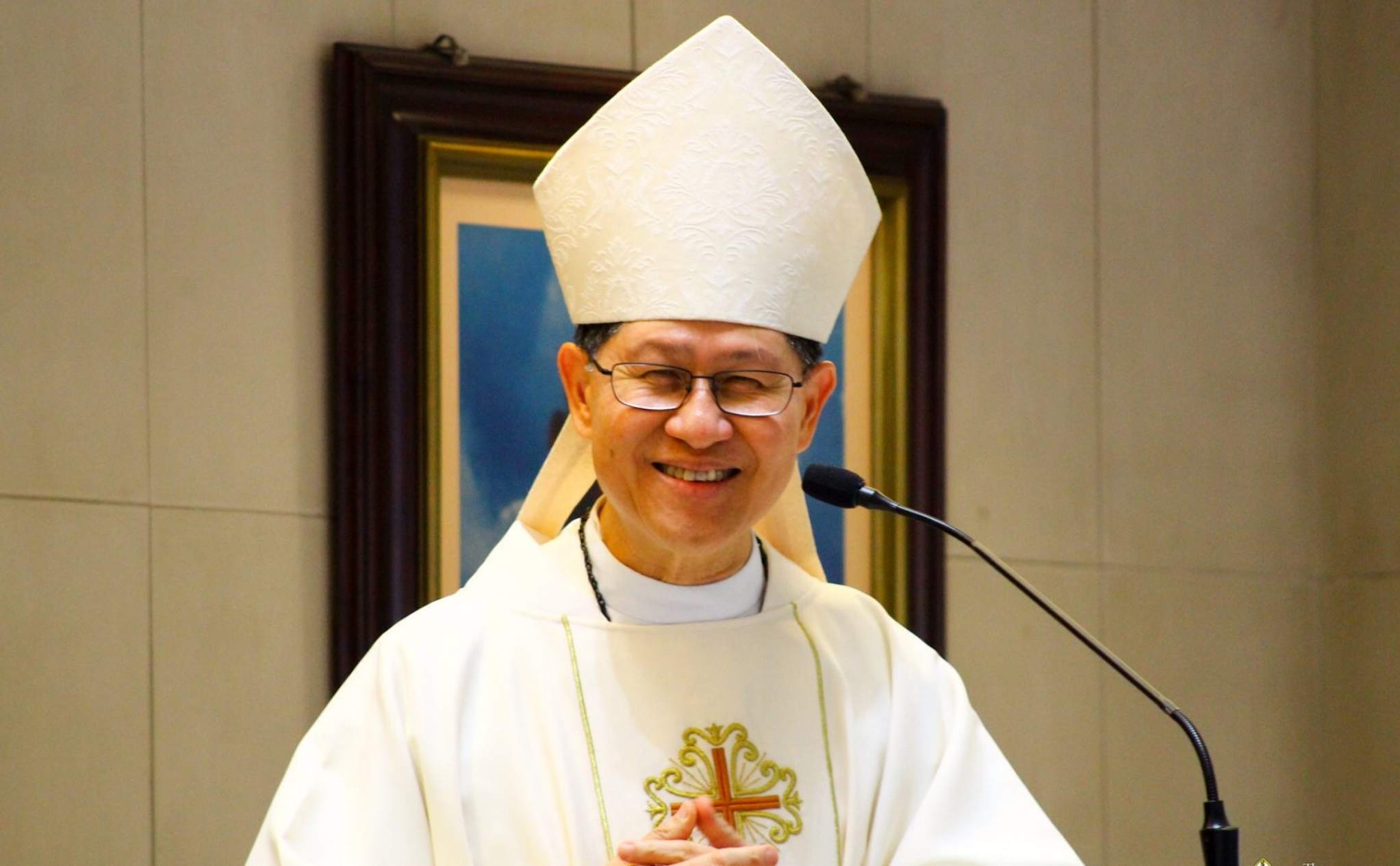 Phailamgi_Hồng y Luis Antonio Tagle Từ giấc mơ làm bác sĩ đến “gương mặt Công giáo châu Á”1.jpg