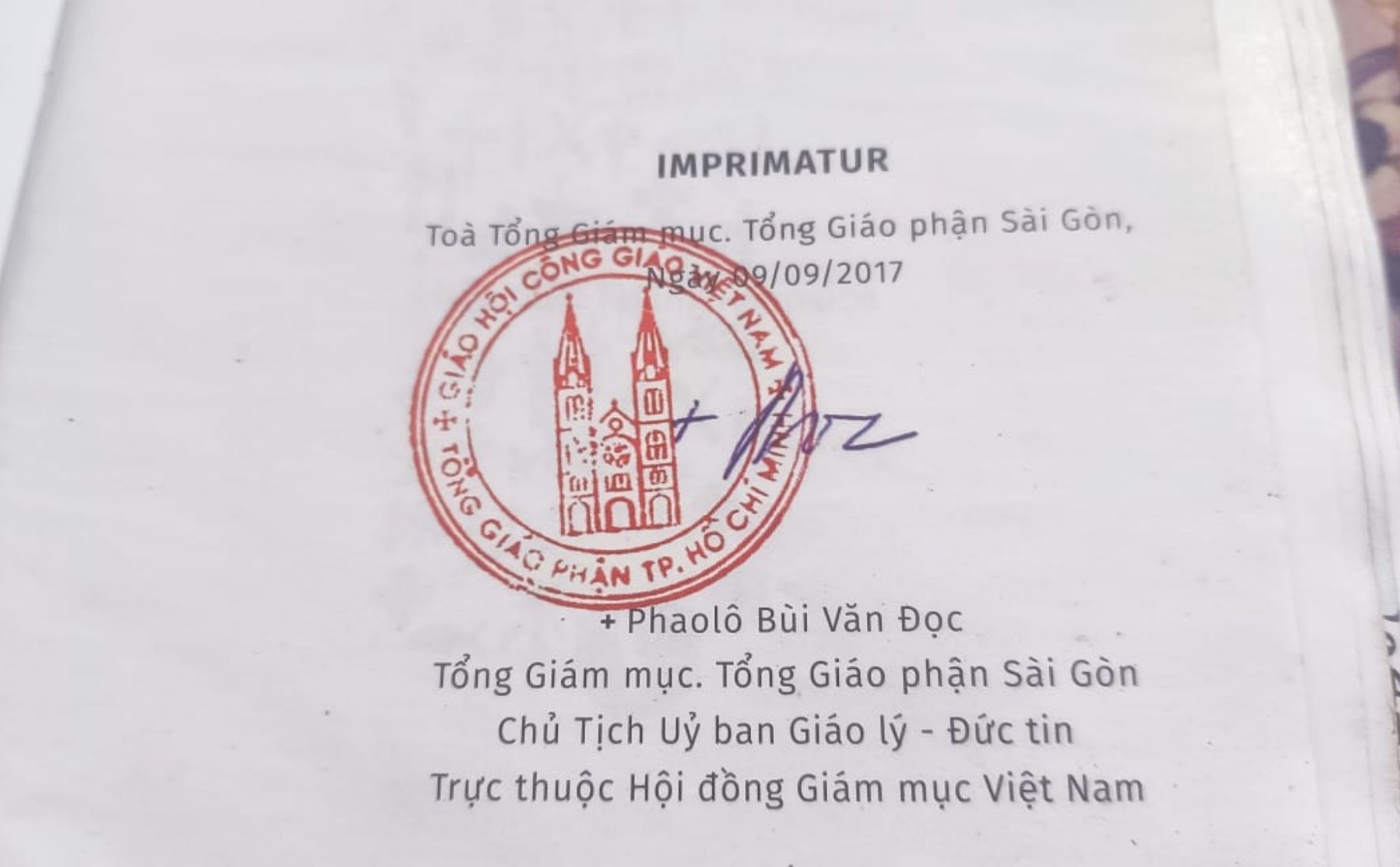 phailamgi_Imprimatur Dấu ấn kiểm duyệt trong các ấn phẩm Công giáo_cv1.jpg