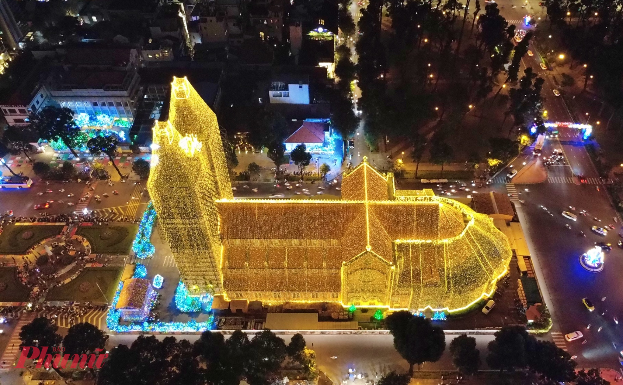 phailamgi_Khi các mùa cuộc sống gặp Mùa Vọng Chúa đến giữa bão lũ, thất nghiệp và những câu hỏ...jpg