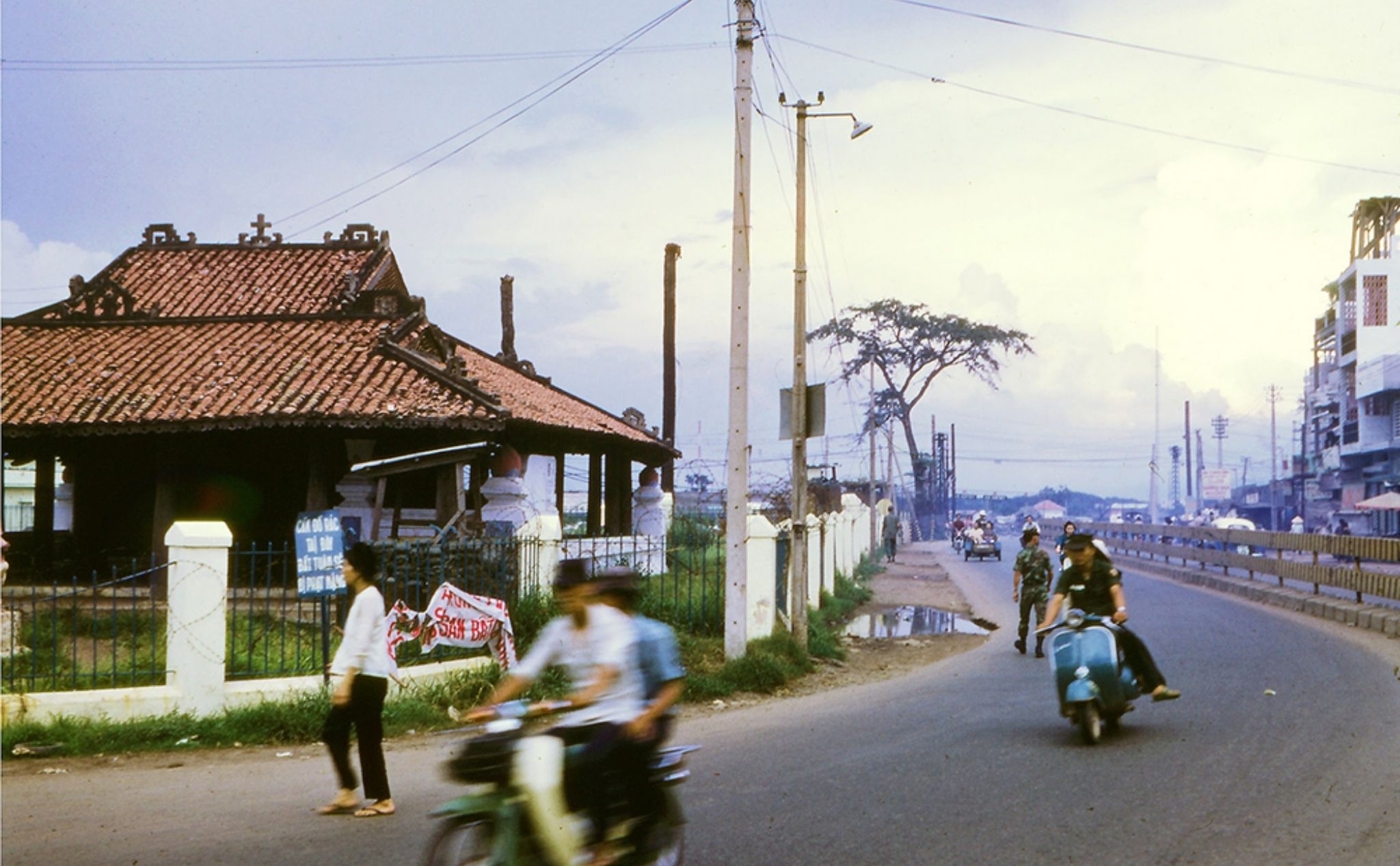 phailamgi_Lăng Cha Cả Câu chuyện lịch sử đằng sau địa danh quen thuộc của Sài Gòn_cv1.jpg