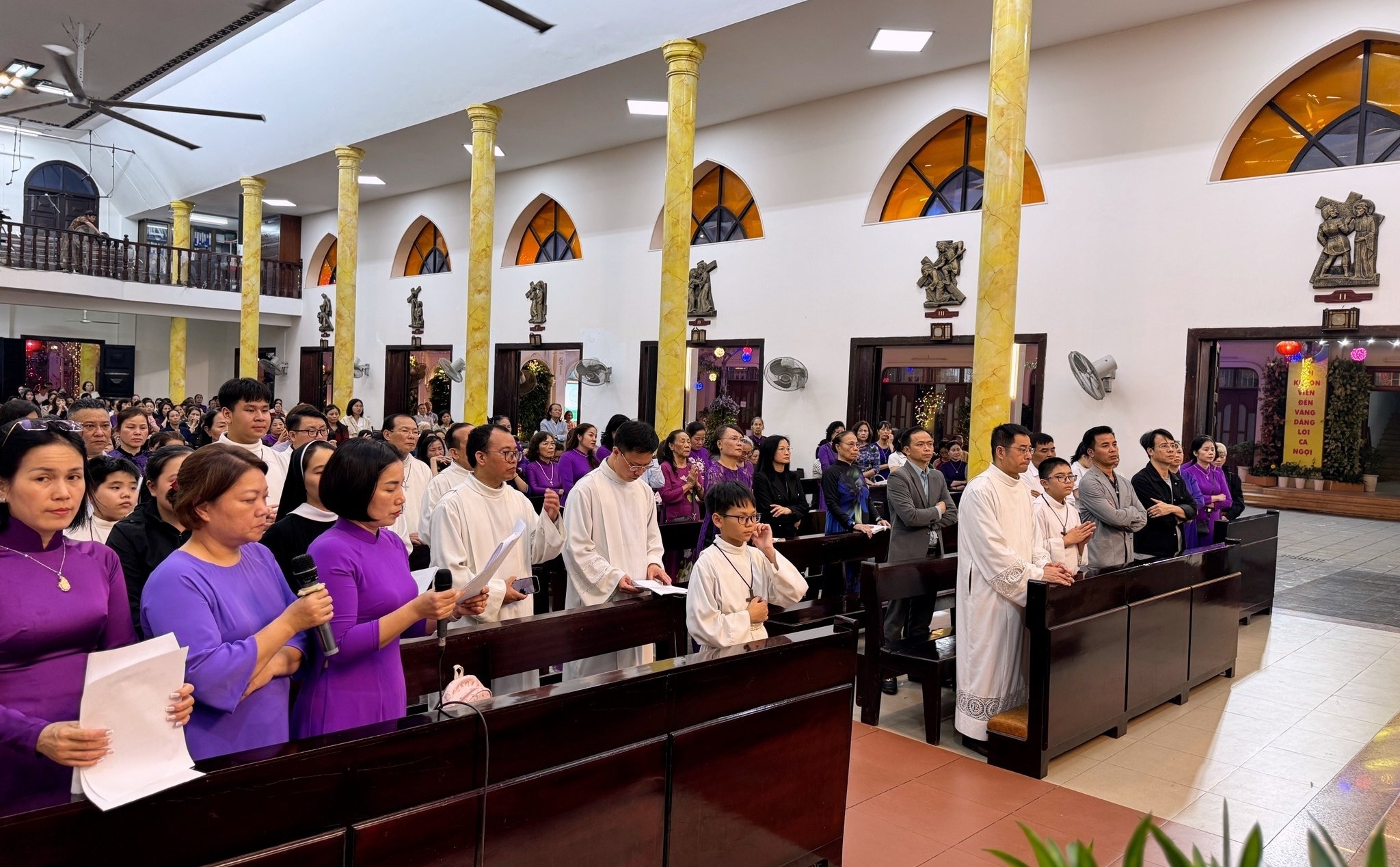 phailamgi_Lòng sùng tín và Học thuyết xã hội Công giáo_2.jpg