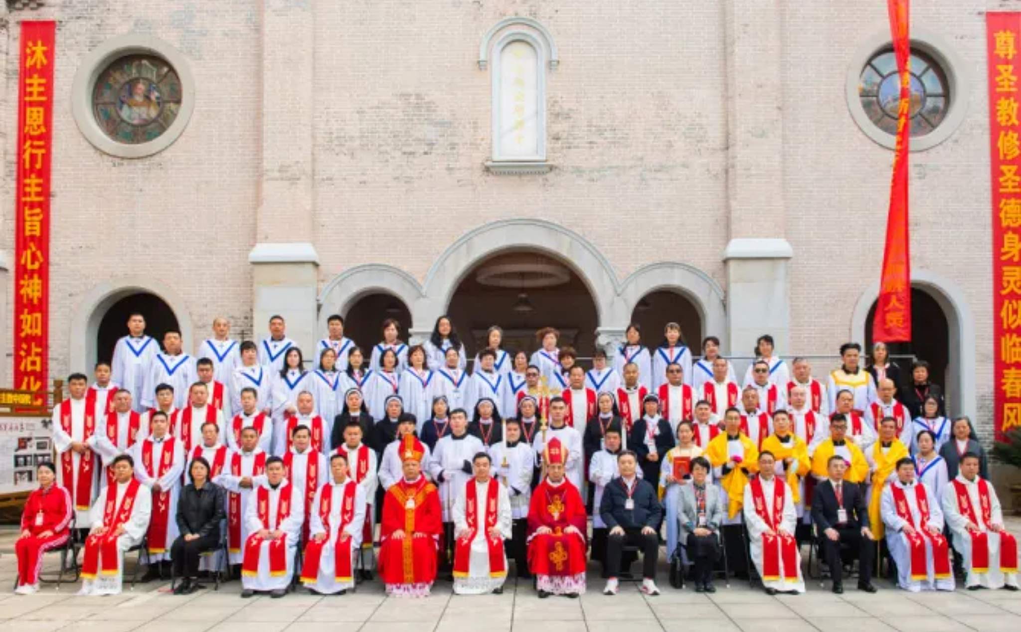 Phailamgi_Một bức thư nhiều nỗi đau từ linh mục hầm trú về áp lực Đăng ký gia nhập Hiệp hội Cô...jpg