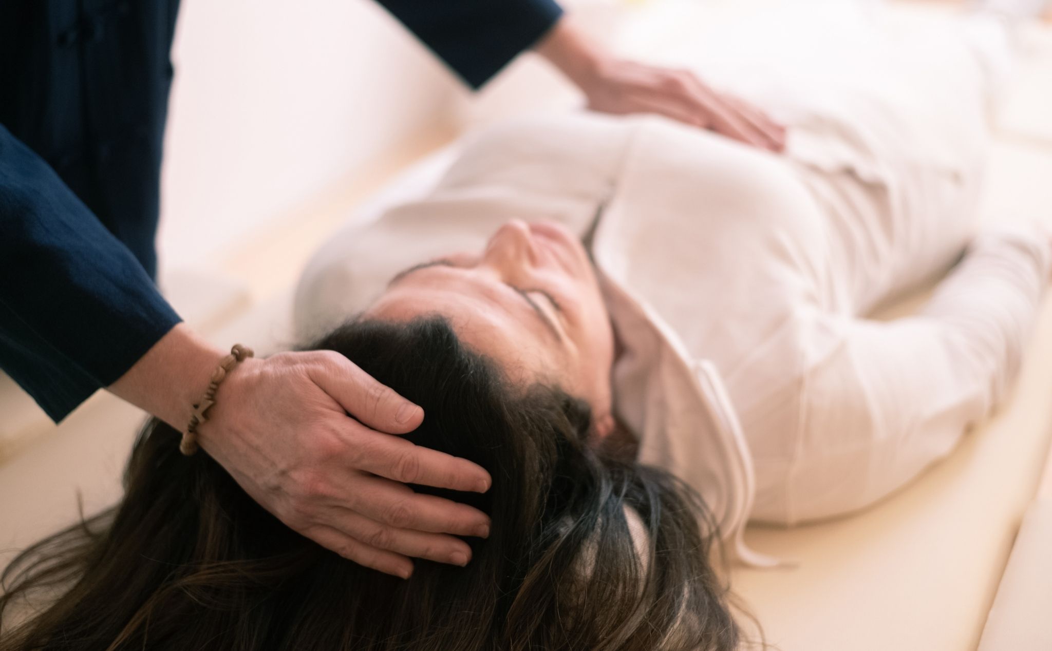 phailamgi_Những rủi ro thiêng liêng ẩn giấu sau phương pháp trị liệu Reiki tại Việt Nam_cv2.jpg