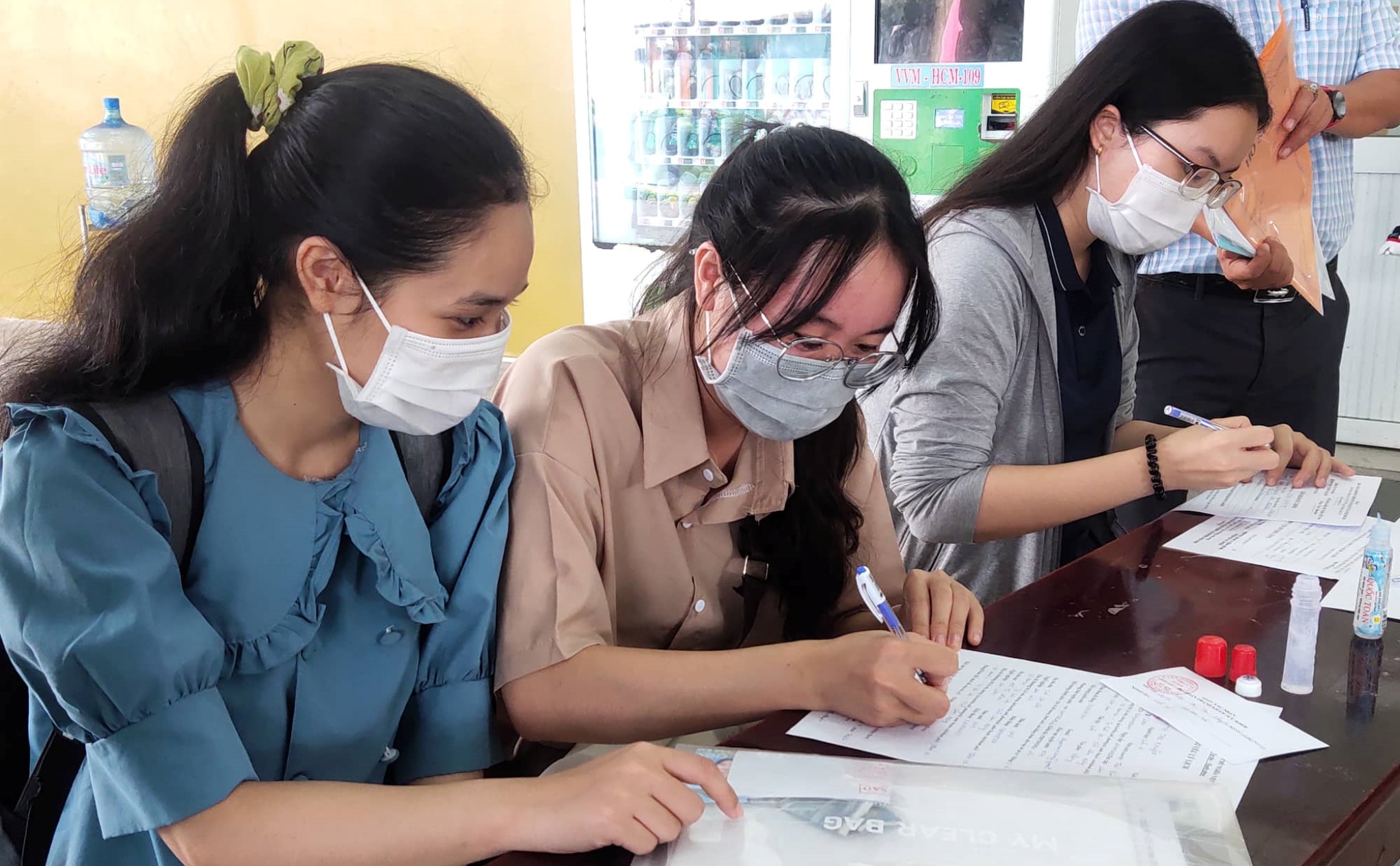 Phailamgi_Những trò lừa đảo mà tân sinh viên cần cảnh giác_cv.jpg