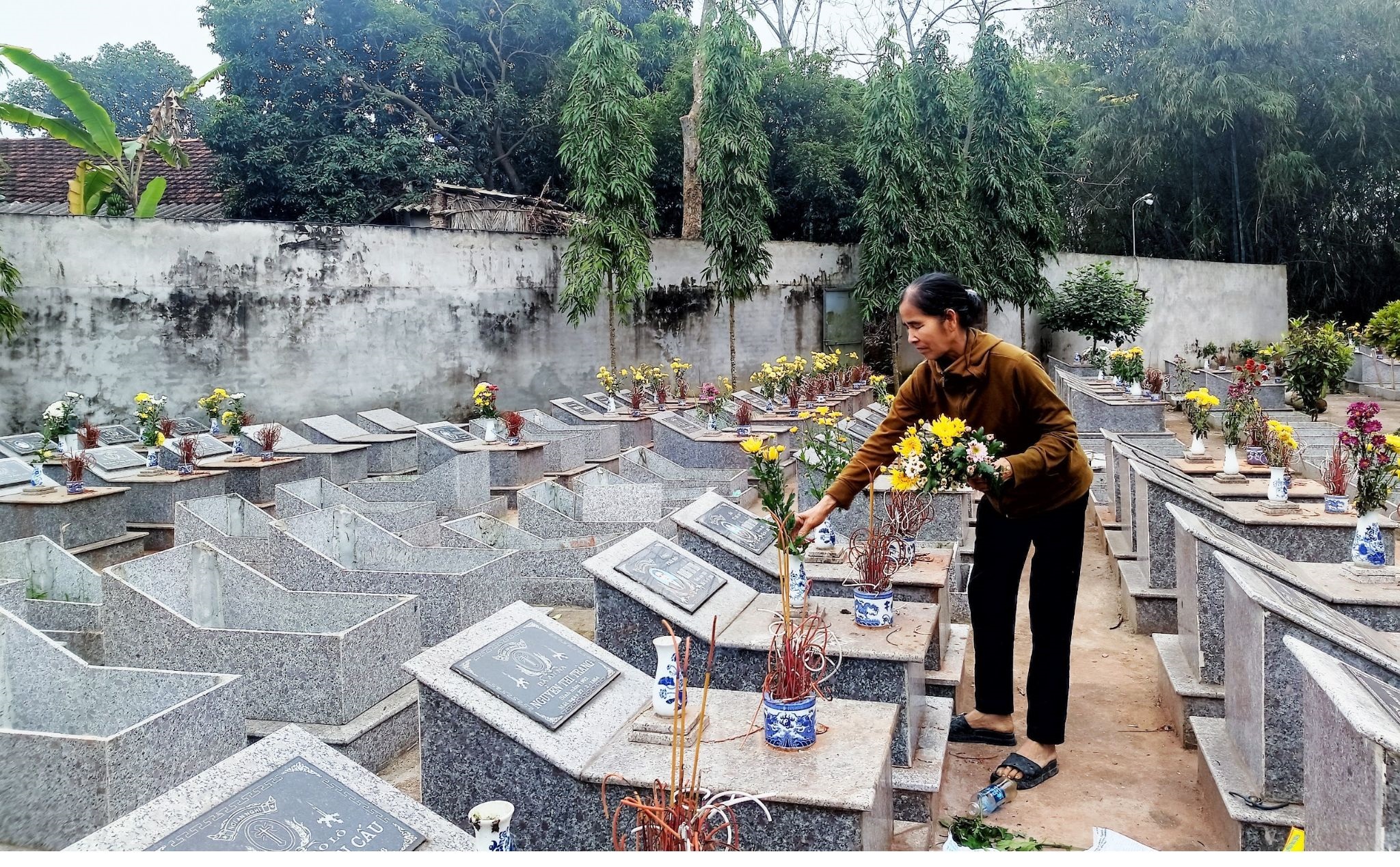 Phailamgi_Phản hồi quan điểm Kitô giáo là ngoại lai, không phù hợp với văn hóa Việt Nam_cv12.jpg