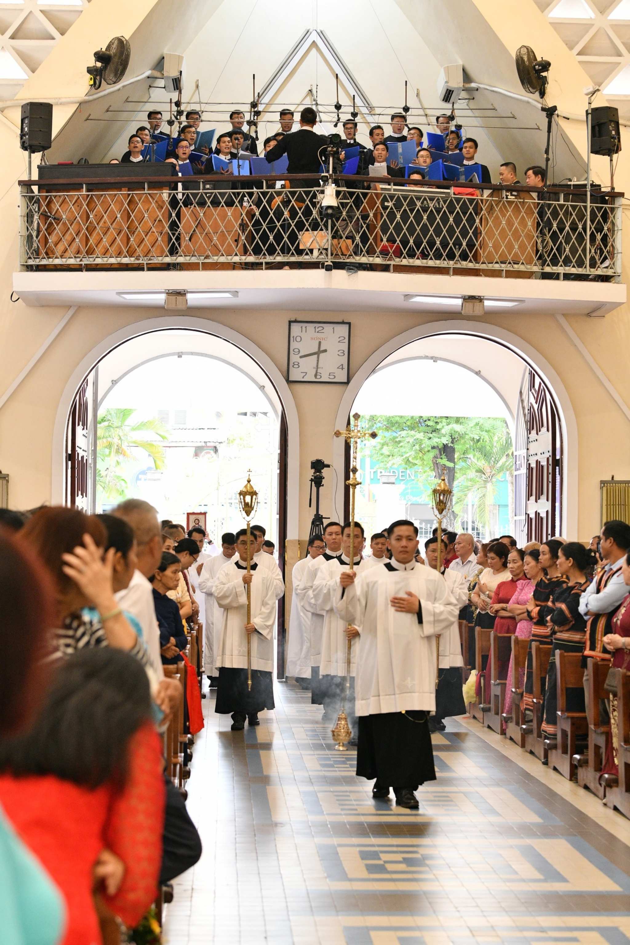 phailamgi_rước nhập lễ.jpg