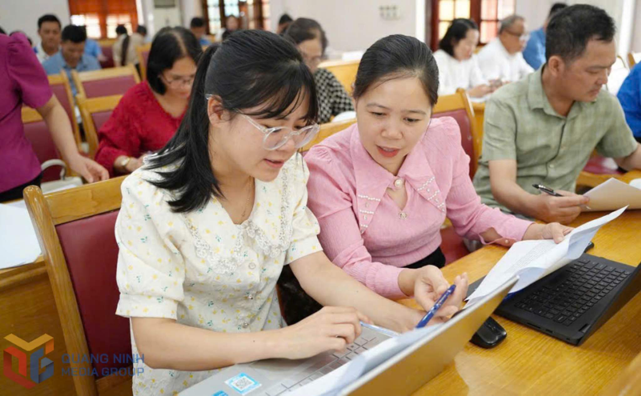 Phailamgi_tham gia sửa đổi hiến pháp_cv1.jpg