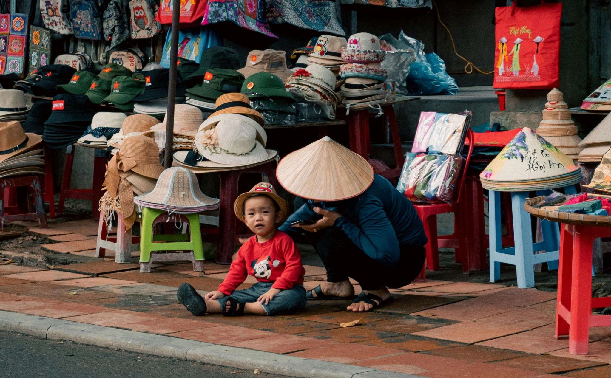 phailamgi_Thư gửi em, sao Chúa không đem con ra khỏi yếu đuối nhỏ nhen_cv2.jpg