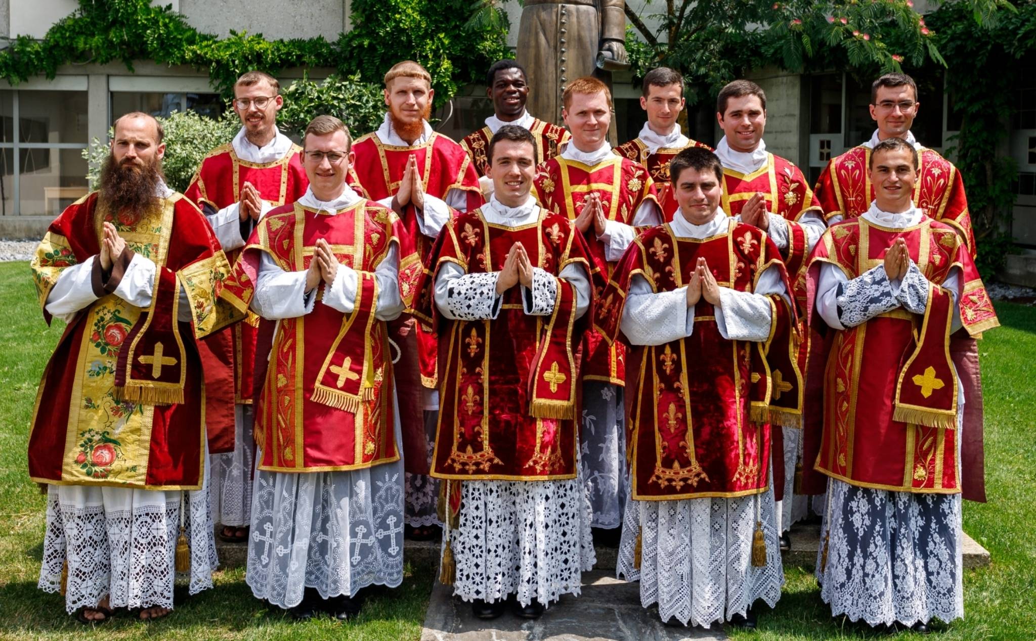 phailamgi_Thư kháng nghị của SSPX gửi Đức Lêô XIV sau sắc lệnh tuyệt thông_cv2.jpg