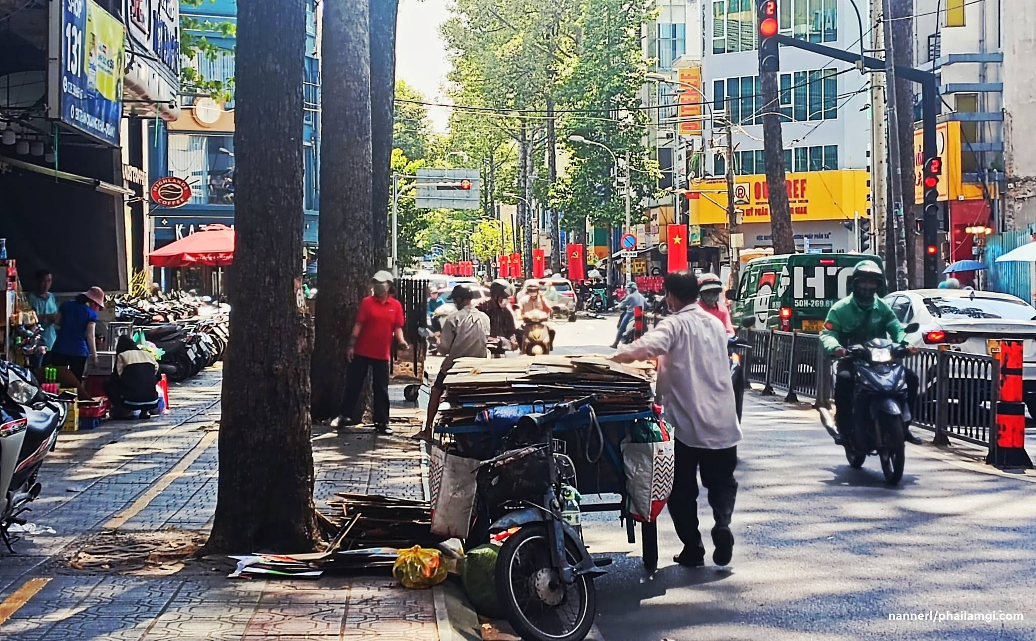 phailamgi_Thực hiện Giáo huấn Xã hội của Giáo hội Công giáo trong chăm sóc môi trường đô thị_cv2.jpg