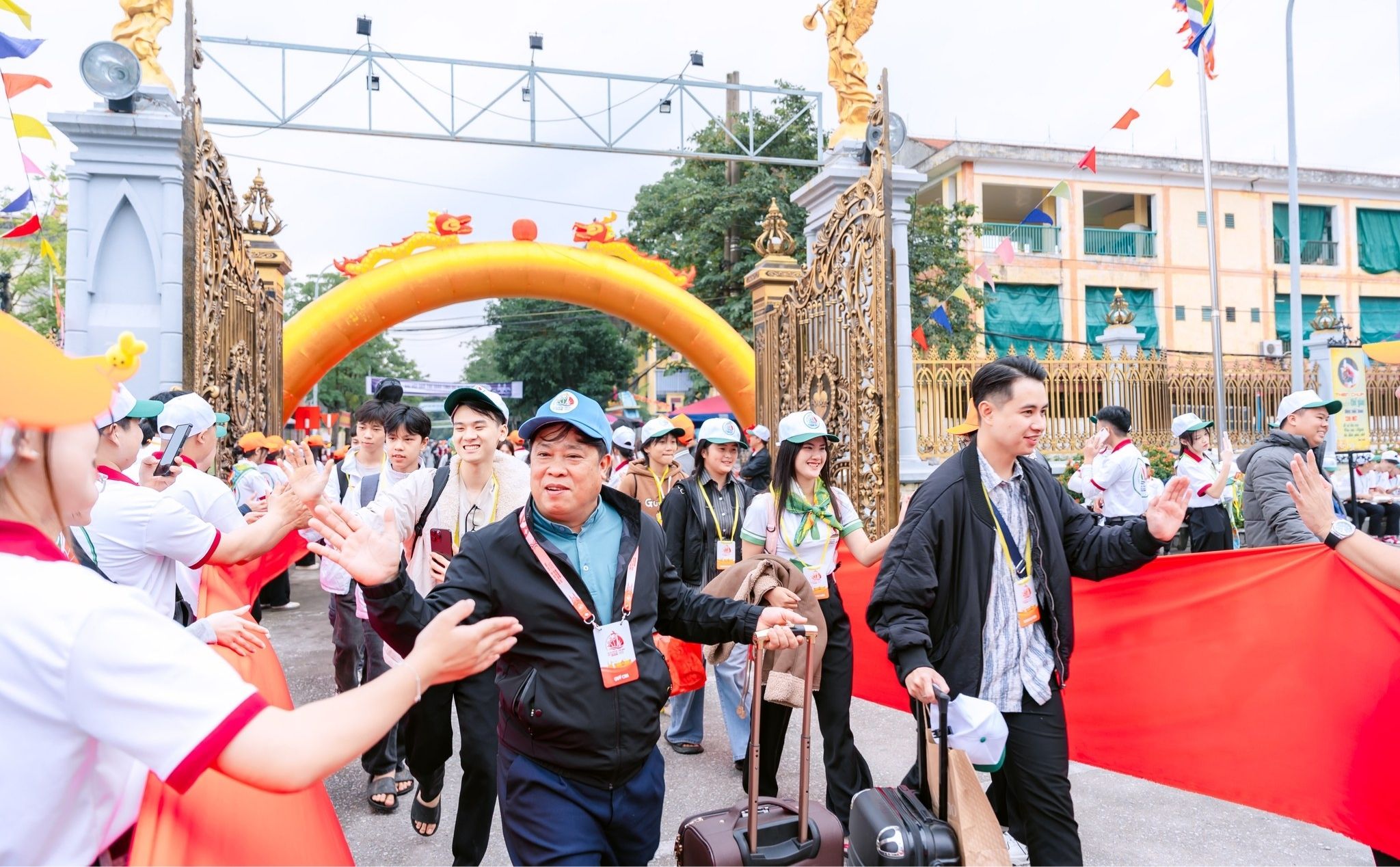 phamlamgi_Hàng nghìn bạn trẻ dự Đại hội Giới trẻ Giáo tỉnh Hà Nội lần thứ XXI tại Thái Bình_1.jpg