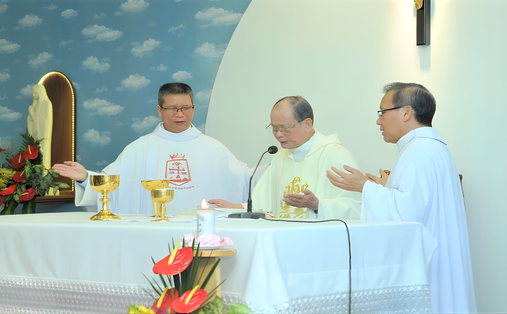 phamlamgi_Lm. Anphongsô Phạm Gia Thụy Vị thừa sai nhân hậu, ân nhân của những cựu tù chính trị...jpg
