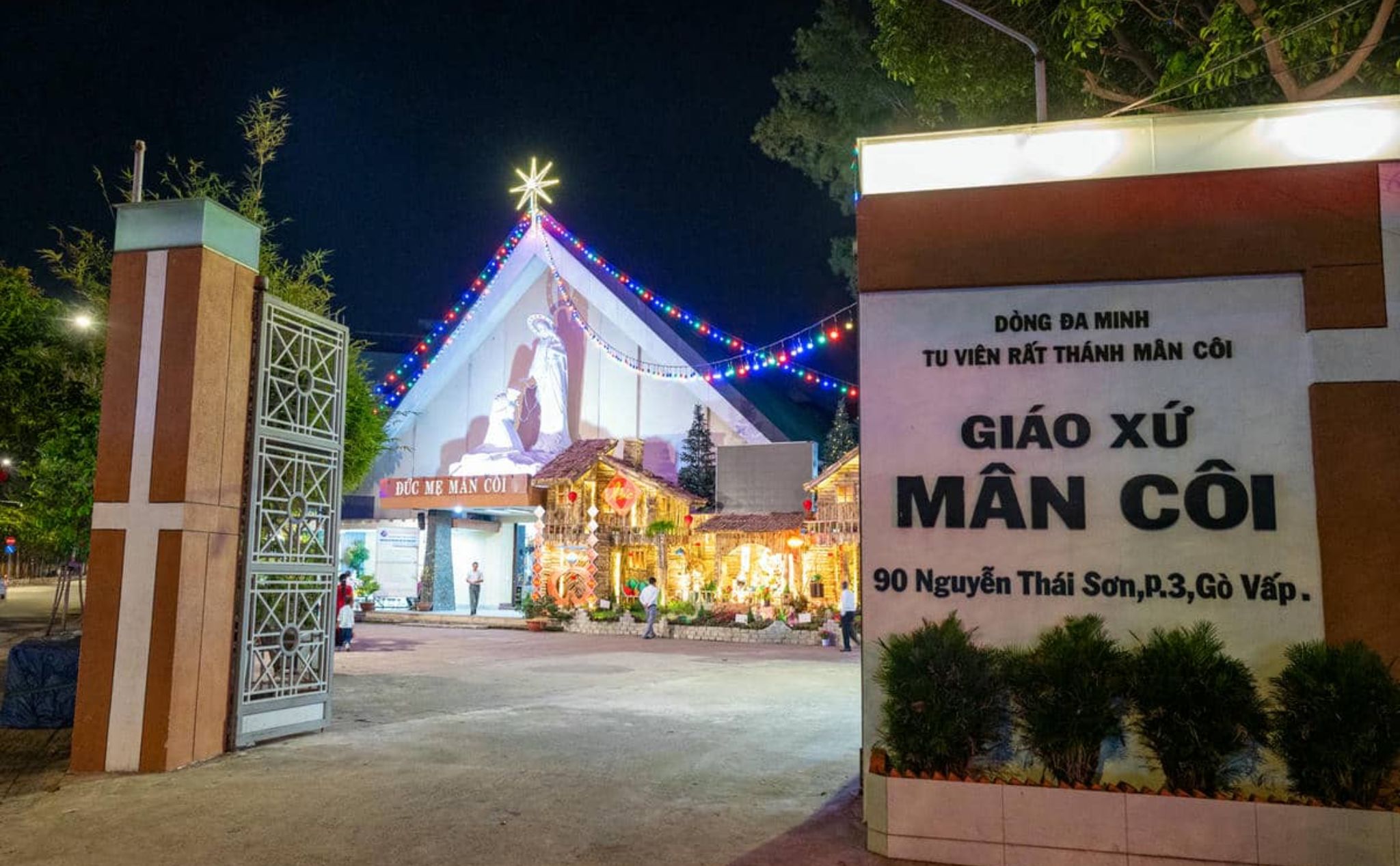 phamlamgi_Ngọn đèn chầu sáng mãi Viết để tưởng niệm linh mục Anrê Đỗ Xuân Quế_2.jpg