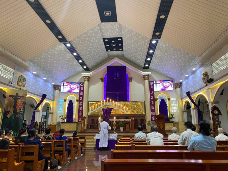 phailamgi_Ngắm 15 sự thươgn khó_cv.jpg