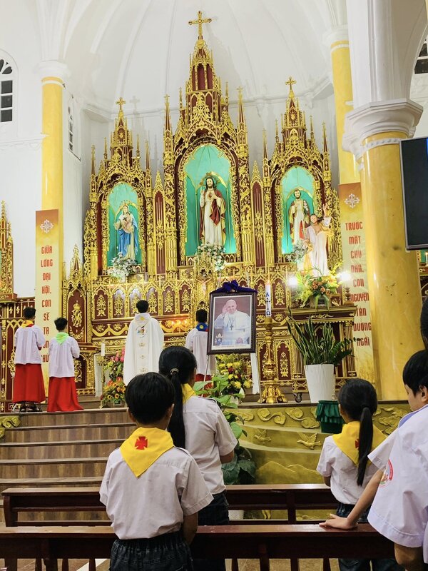 Phailamgi_Giáo dân Việt Nam cầu nguyện cho Đức Thánh Cha Phanxcico_cv19.jpg