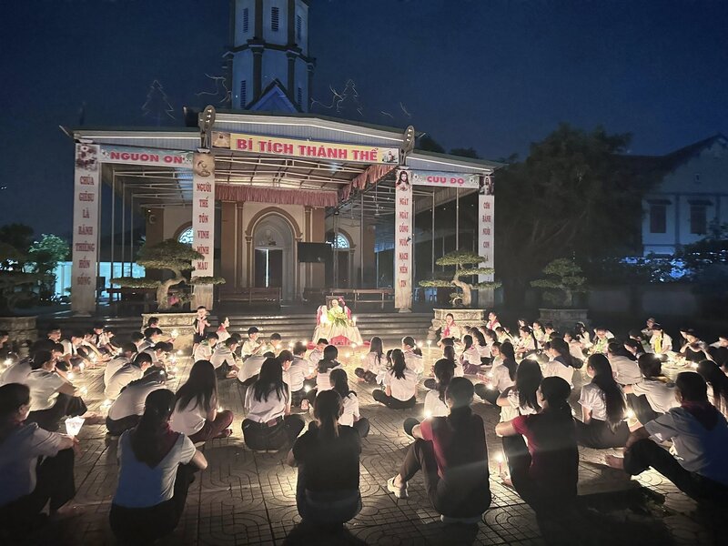 Phailamgi_Giáo dân Việt Nam cầu nguyện cho Đức Thánh Cha Phanxcico_cv32.jpg
