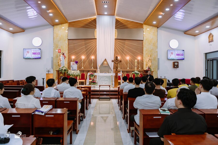 Phailamgi_Giáo dân Việt Nam cầu nguyện cho Đức Thánh Cha Phanxcico_cv37.jpg