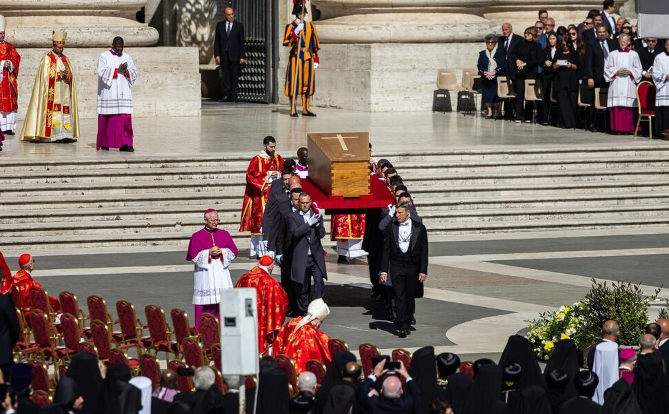 phailamgi_Mọi con đường đều dẫn tới Rome_1.jpg