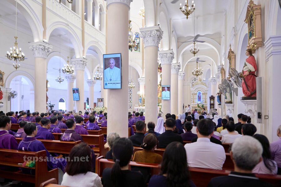 Phailamgi_Giáo dân Việt Nam cầu nguyện cho Đức Thánh Cha Phanxcico_cv51.jpg
