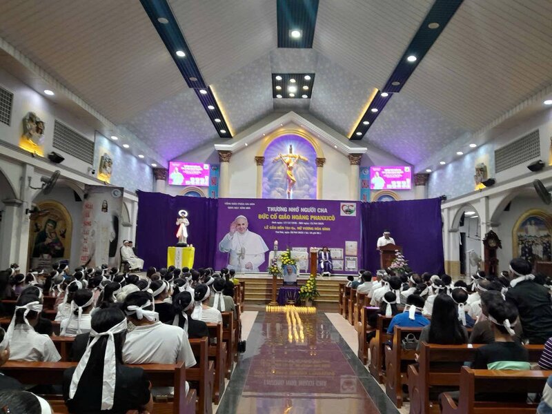 Phailamgi_Giáo dân Việt Nam cầu nguyện cho Đức Thánh Cha Phanxcico_cv54.jpg