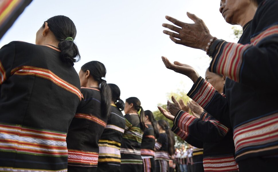 phailamgi_“Tin đạo, không tin người có đạo” Vì sao đến nỗi_cv1.jpg