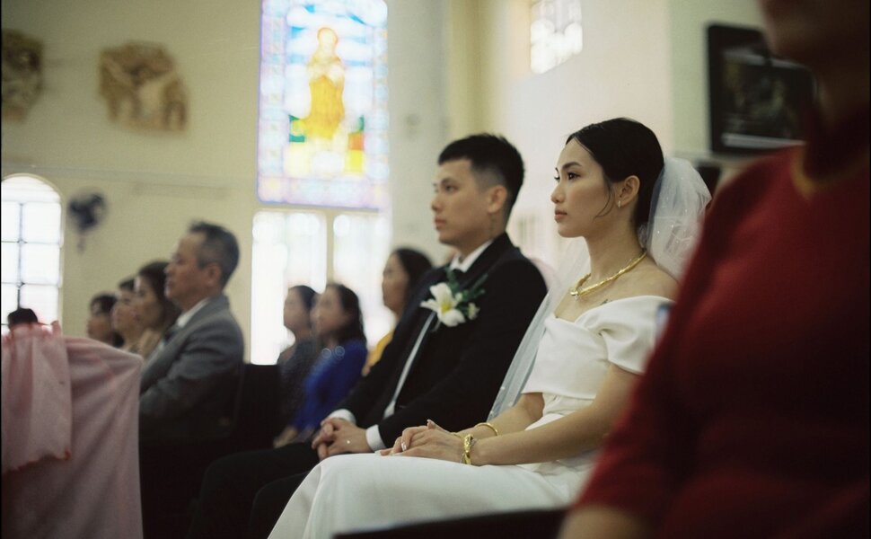 phailamgi_Tại sao con người ở một mình thì không tốt_cv1.jpg