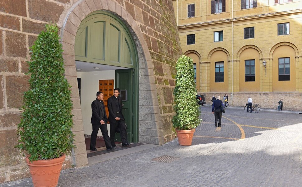 phailamgi_Các cơ quan trọng yếu của Tòa Thánh Vatican_2.jpg