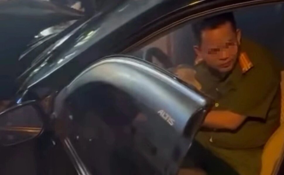 Phailamgi_Dư luận không còn là khán giả Khi mạng xã hội thúc đẩy công lý_cv.jpg