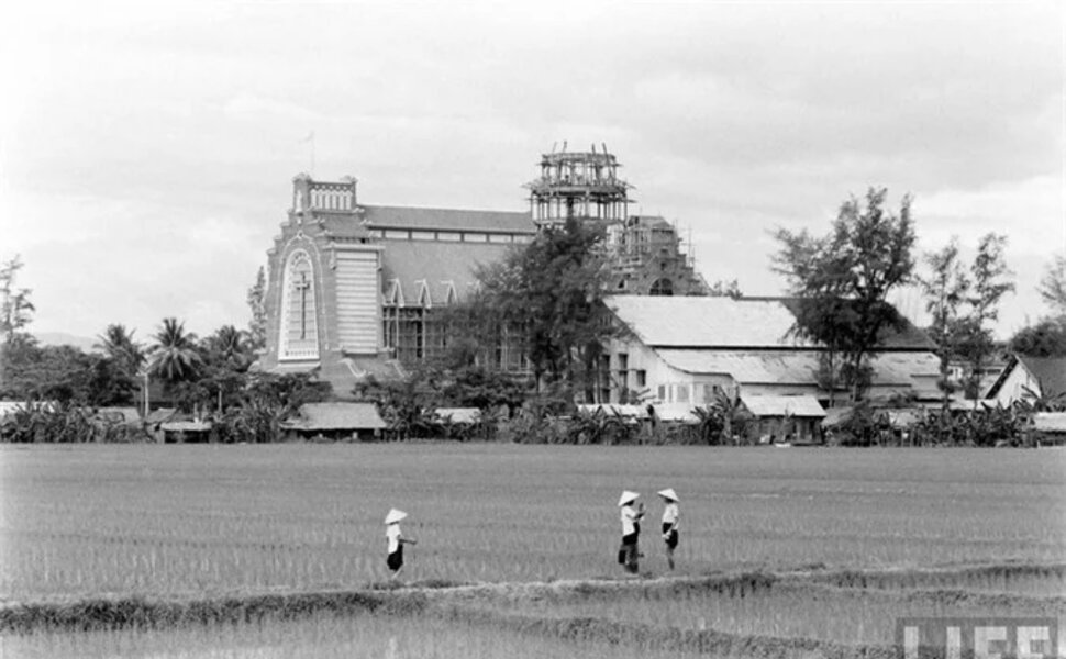 phailamgi_Giáo hội hậu-thuộc địa trường hợp Việt Nam_1.jpg