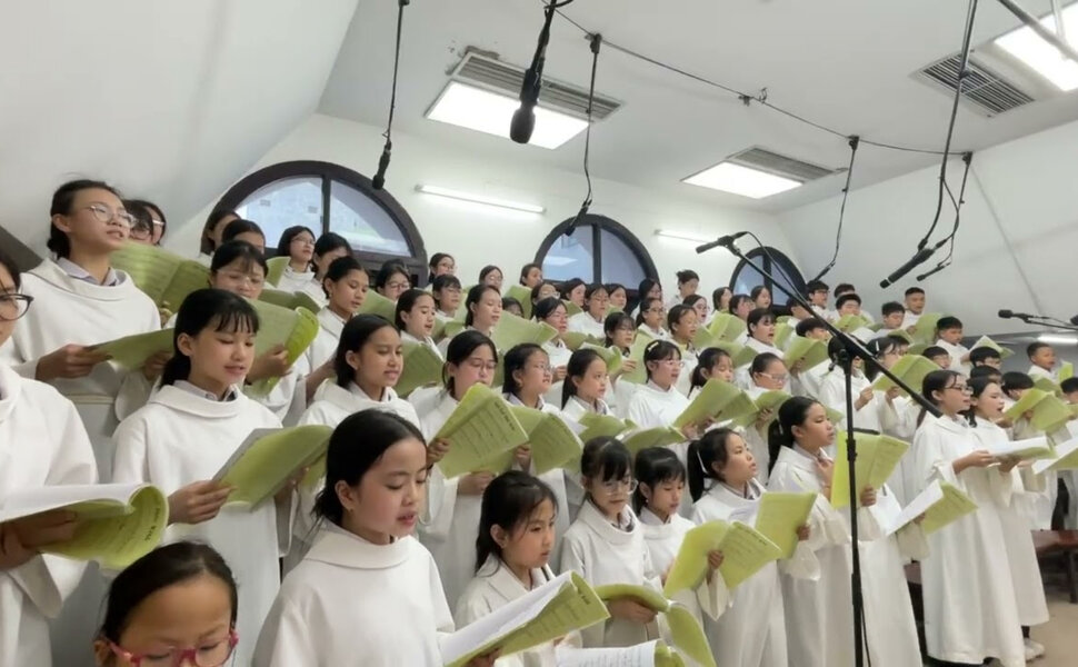 phailamgi_Tủ sách J.H. Newman Giới thiệu sách “Về nhạc thánh hiến”_cv2.jpg