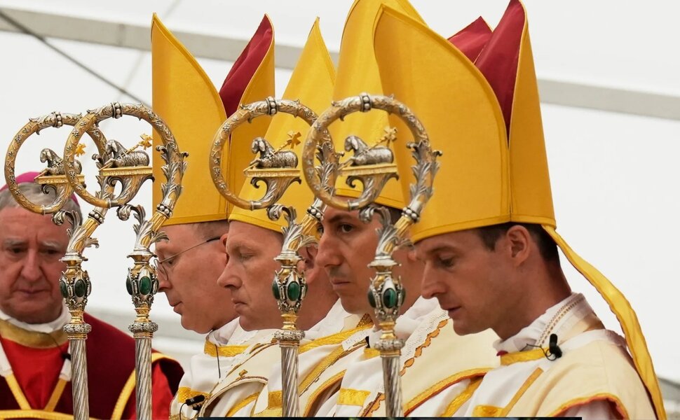 phailamgi_Khi được hỏi có Tông sắc của Đức Giáo hoàng, SSPX đã trả lời thế nào_cv1.jpg