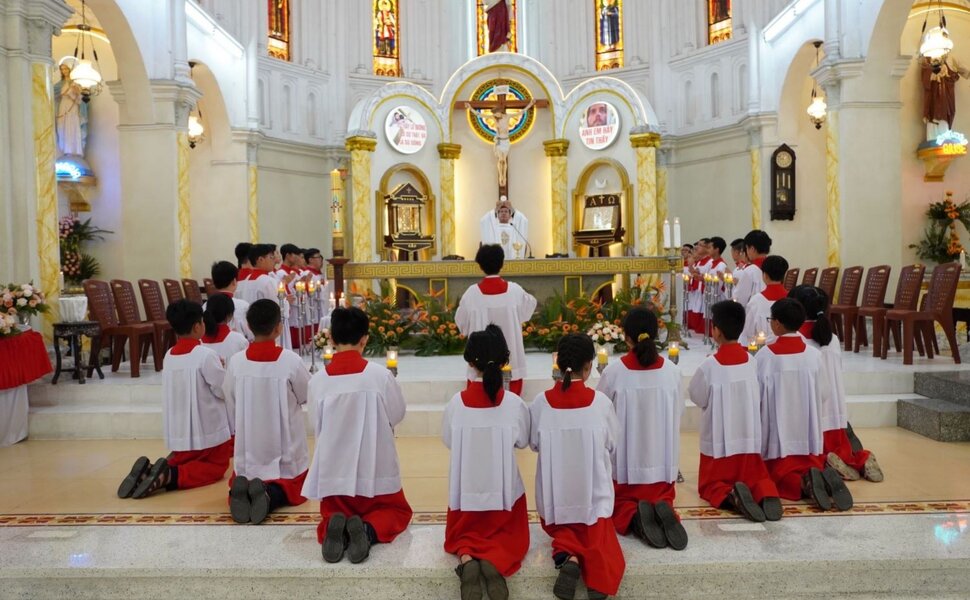 phailamgi_Noi gương Thánh Đaminh Saviô Người bạn đồng hành của giới trẻ Công giáo_cv2.jpg